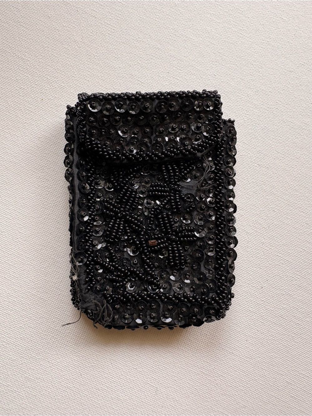 VintageโBlack Beaded Sequin Evening Wallet Pouch